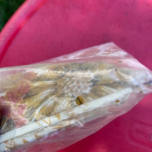 Pillowcase Set 2 Standard Floral Fall Colors New - Picture 5 of 11